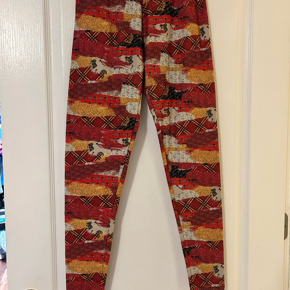 5 for $15 EUC Harry Potter Gryffindor Leggings OS